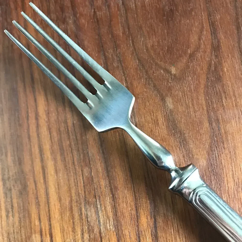 Williams Sonoma WSF15 Stainless France Glossy Silverware Single Dinner Fork